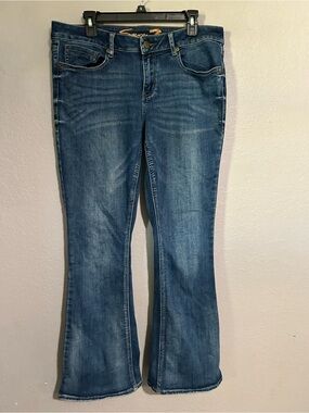Seven7 Women's Medium Blue Bootcut Jeans